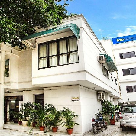 Fabhotel Namaste Bnb & Service Apartments Vasant Vihar New Delhi Extérieur photo
