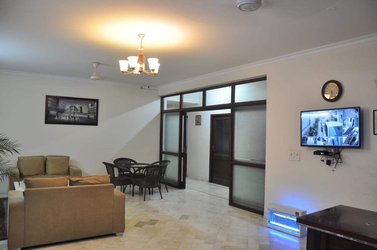 Fabhotel Namaste Bnb & Service Apartments Vasant Vihar New Delhi Extérieur photo