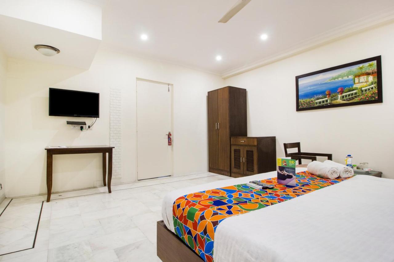 Fabhotel Namaste Bnb & Service Apartments Vasant Vihar New Delhi Extérieur photo