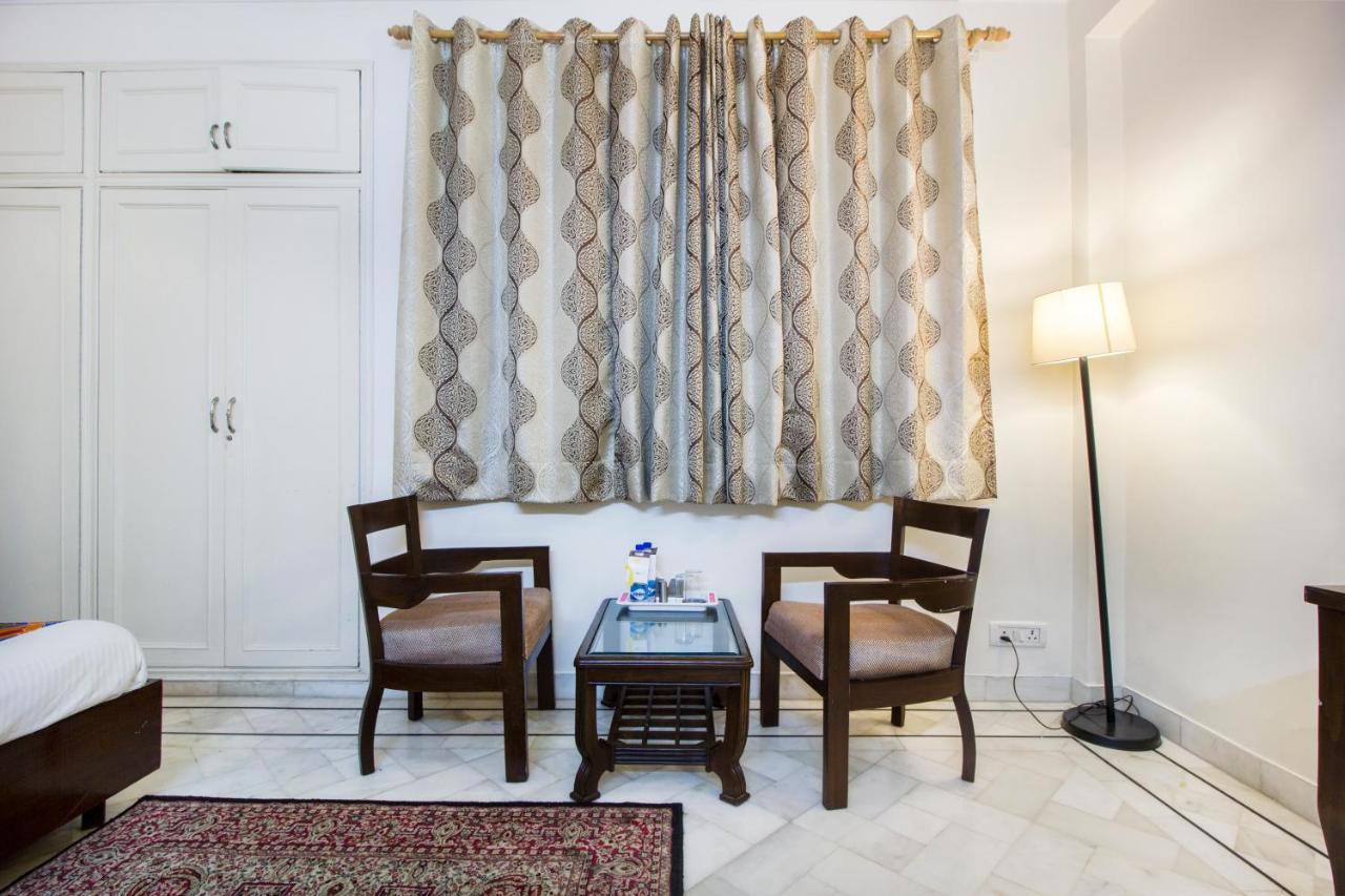 Fabhotel Namaste Bnb & Service Apartments Vasant Vihar New Delhi Extérieur photo