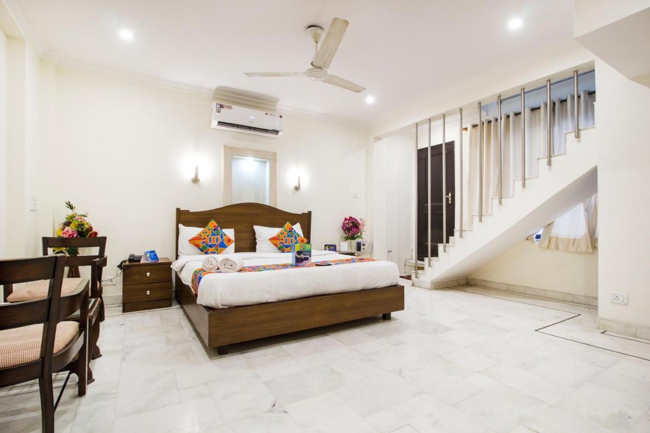 Fabhotel Namaste Bnb & Service Apartments Vasant Vihar New Delhi Extérieur photo